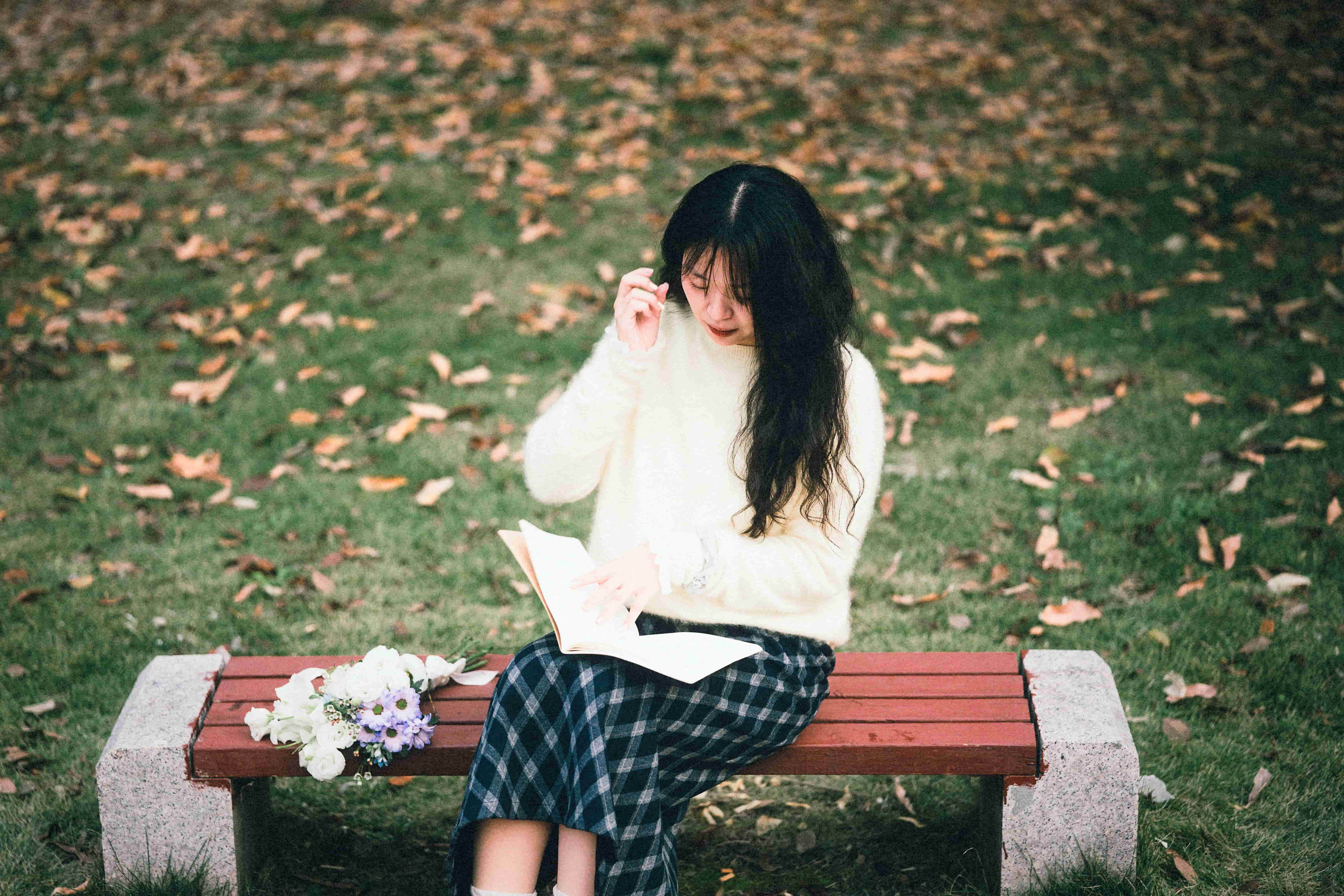 2025.11.15 · 互勉人像